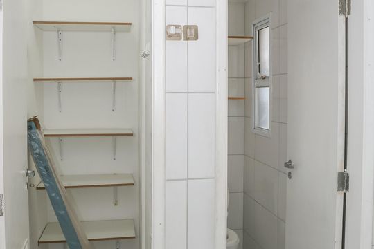 Despensa de apartamento à venda com 3 quartos, 83m² em Vila Romana, São Paulo