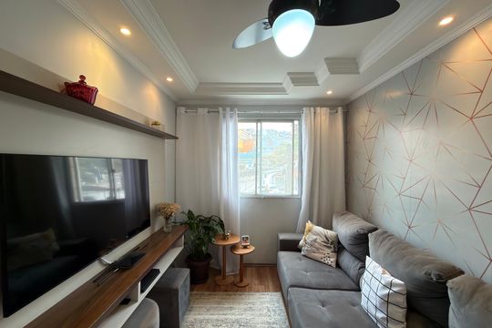 Sala de apartamento à venda com 2 quartos, 55m² em Baeta Neves, São Bernardo do Campo