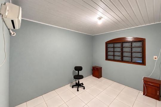 Quarto 2 de casa para alugar com 2 quartos, 75m² em Marrocos, Gravataí