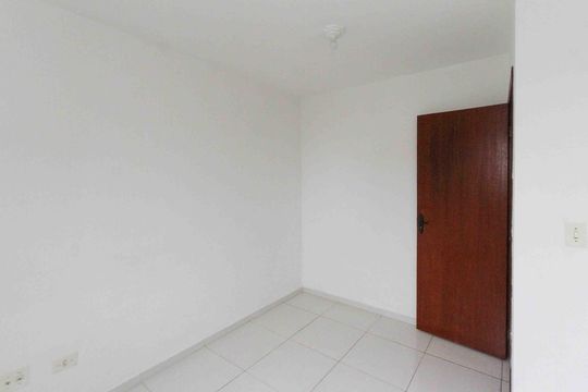 Casa de Condomínio para alugar com 2 quartos, 60m² em Vila California, São Paulo