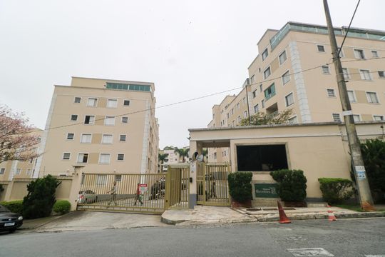 Fachada do Prédio de apartamento para alugar com 3 quartos, 62m² em Parque Sao Vicente, Mauá