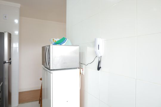 Cozinha de apartamento à venda com 2 quartos, 50m² em Vila Carmosina, São Paulo