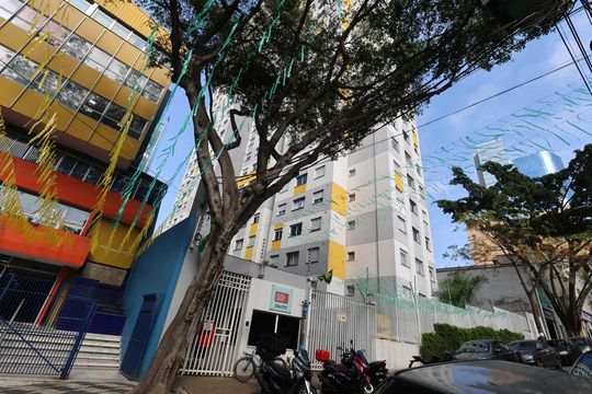 Fachada de kitnet/studio para alugar com 1 quarto, 37m² em Liberdade, São Paulo