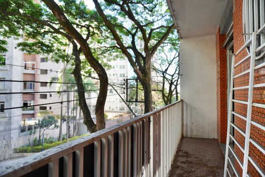 Varanda de apartamento para alugar com 3 quartos, 100m² em Sion, Belo Horizonte