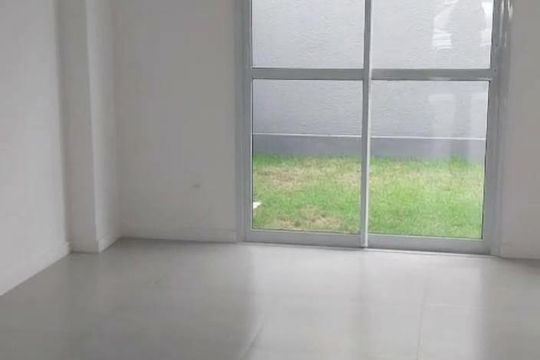 Casa de Condomínio para alugar com 3 quartos, 118m² em Morro das Pedras, Florianópolis