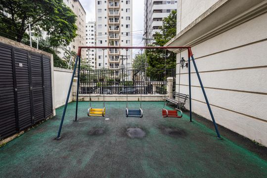 Playground de apartamento para alugar com 3 quartos, 109m² em Sumarezinho, São Paulo