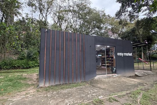 Área comum de casa à venda com 3 quartos, 136m² em Taquara, Rio de Janeiro