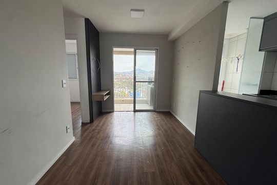 Sala de apartamento para alugar com 2 quartos, 41m² em Aliança, Osasco