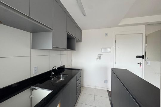 Cozinha de apartamento para alugar com 2 quartos, 41m² em Aliança, Osasco
