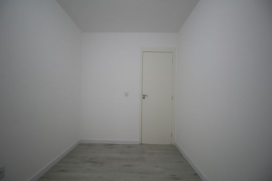 Apartamento para alugar com 2 quartos, 43m² em Jardim Tres Irmaos, Taboão da Serra