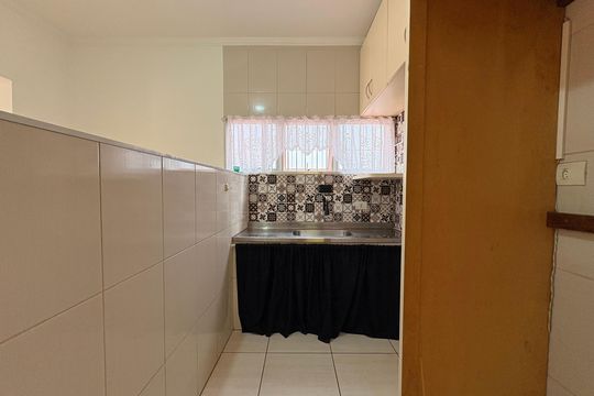 Cozinha de casa para alugar com 3 quartos, 150m² em Vila Dirce, Mauá