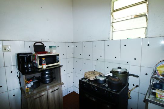Cozinha de casa à venda com 2 quartos, 80m² em Jardim América, Rio de Janeiro