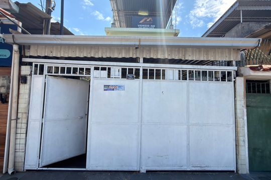 Fachada de casa para alugar com 2 quartos, 100m² em Parque Lafaiete, Duque de Caxias