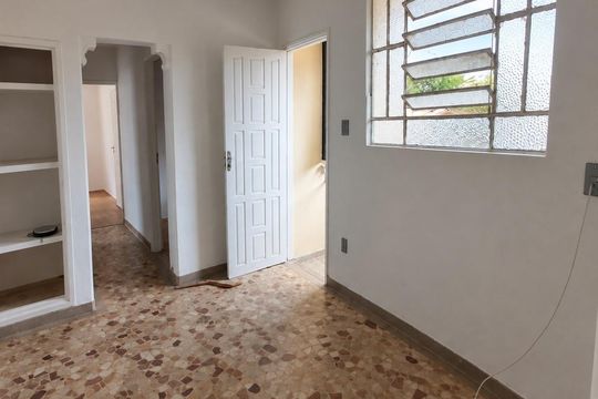 Sala de casa à venda com 3 quartos, 124m² em Bosque, Campinas