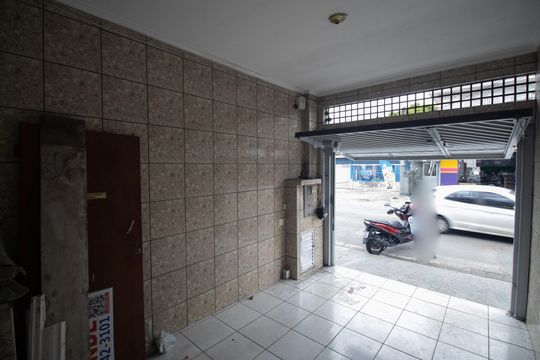 Garagem de casa para alugar com 3 quartos, 139m² em Vila Augusta, Guarulhos