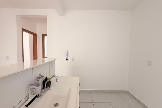Cozinha de apartamento para alugar com 2 quartos, 45m² em Poste, Jundiaí