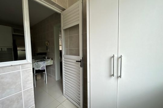 Área de Serviço de apartamento para alugar com 3 quartos, 108m² em Pantanal, Florianópolis