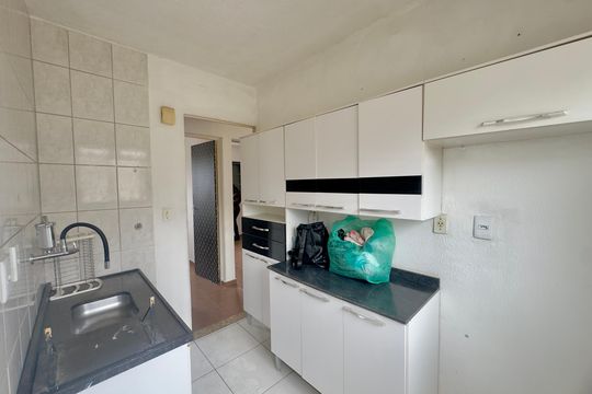 Cozinha de apartamento para alugar com 2 quartos, 52m² em Jardim Santo Expedito, Guarulhos