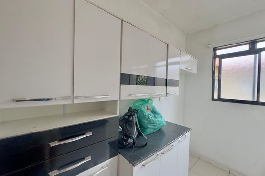 Cozinha de apartamento para alugar com 2 quartos, 52m² em Jardim Santo Expedito, Guarulhos