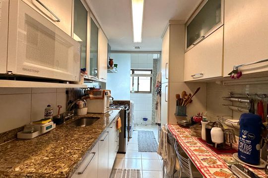 Cozinha de apartamento à venda com 4 quartos, 197m² em Botafogo, Rio de Janeiro