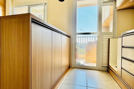 Cozinha  de apartamento para alugar com 2 quartos, 52m² em Alphaville Empresarial, Barueri