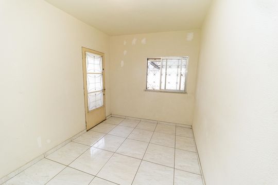 Casa para alugar com 3 quartos, 254m² em Campo Grande, Rio de Janeiro