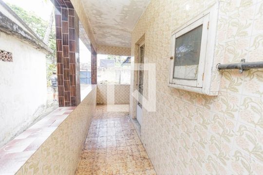 Área externa de casa à venda com 5 quartos, 506m² em Campo Grande, Rio de Janeiro