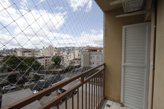 Varanda de apartamento para alugar com 2 quartos, 57m² em Nova Suíça, Belo Horizonte