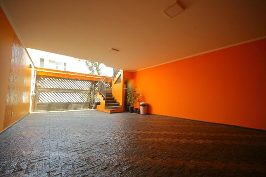 Garagem  de casa à venda com 3 quartos, 208m² em Jardim Montreal, São Bernardo do Campo