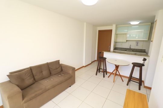 Apartamento para alugar com 1 quarto, 42m² em Stiep, Salvador