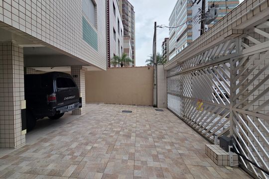 Garagem de apartamento para alugar com 1 quarto, 45m² em Vila Caiçara, Praia Grande