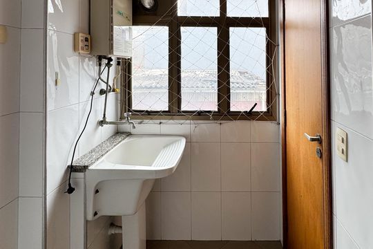 Área de Serviço de apartamento para alugar com 3 quartos, 103m² em Nova Petrópolis, São Bernardo do Campo