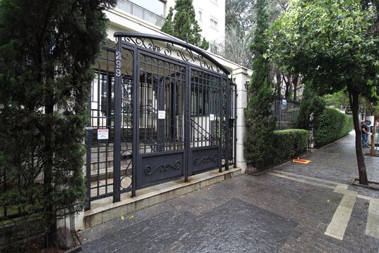 Fachada de apartamento para alugar com 3 quartos, 128m² em Moema, São Paulo