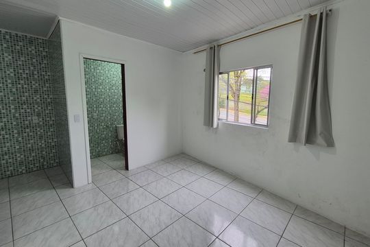 Kitnet/Studio para alugar com 1 quarto, 32m² em Costa E Silva, Porto Alegre