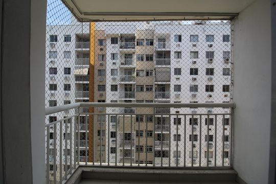 Sala - Varanda de apartamento para alugar com 2 quartos, 50m² em Anil, Rio de Janeiro