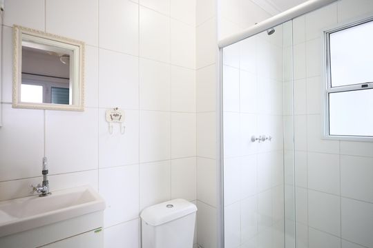 Banheiro da Suíte 1 de apartamento para alugar com 2 quartos, 75m² em Presidente Altino, Osasco