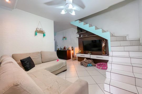 Casa à venda com 2 quartos, 157m² em Jardim D’abril, Osasco