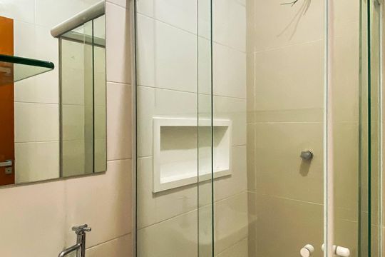 Banheiro de apartamento para alugar com 1 quarto, 25m² em Vila Buenos Aires, São Paulo