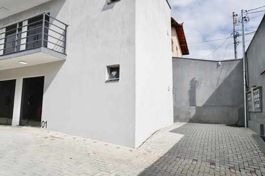 Área da Garagem de kitnet/studio para alugar com 1 quarto, 35m² em Santa Cruz, Belo Horizonte