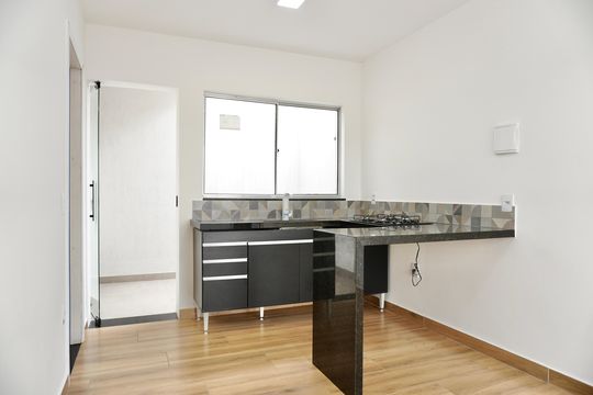 Sala de kitnet/studio para alugar com 1 quarto, 35m² em Santa Cruz, Belo Horizonte