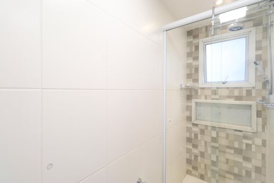 Banheiro da Suíte de apartamento para alugar com 2 quartos, 66m² em Perdizes, São Paulo