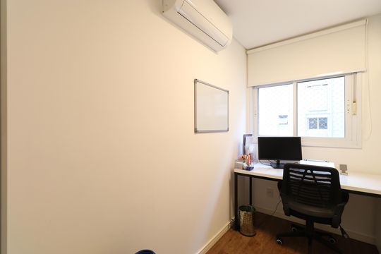 Quarto  de apartamento para alugar com 2 quartos, 66m² em Perdizes, São Paulo