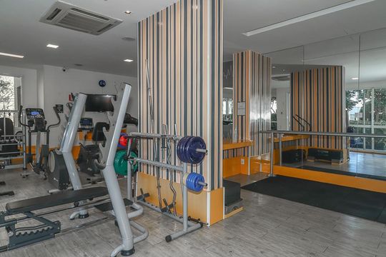 Área comum - Academia de apartamento para alugar com 2 quartos, 93m² em Vila Ipiranga, Porto Alegre