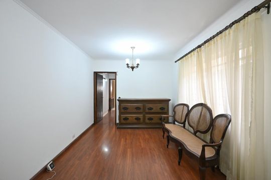 Casa à venda com 3 quartos, 181m² em Jardim America, Taboão da Serra