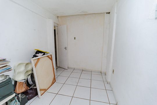 Quarto de casa para alugar com 1 quarto, 87m² em Senador Vasconcelos, Rio de Janeiro