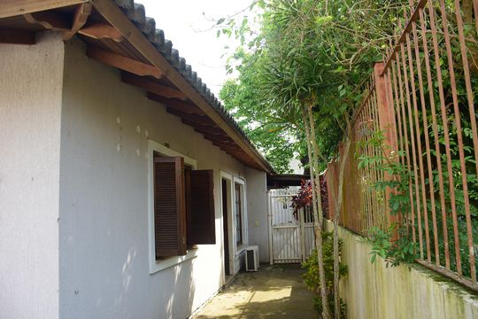 Casa para alugar com 2 quartos, 60m² em Vila Imbui, Cachoeirinha