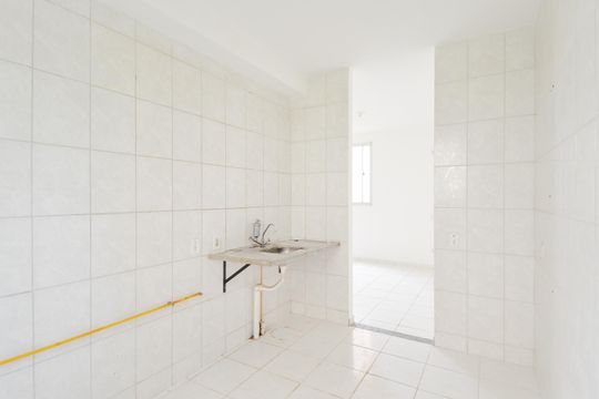 Cozinha de apartamento à venda com 2 quartos, 47m² em Pimenta, Guarulhos
