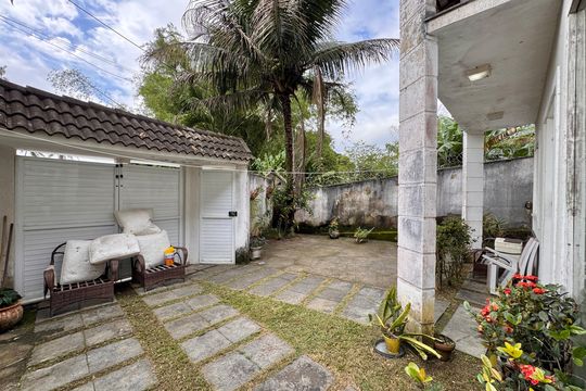 Área externa de apartamento à venda com 3 quartos, 160m² em Vargem Pequena, Rio de Janeiro