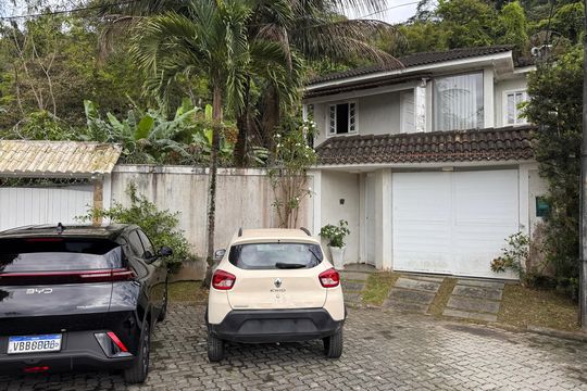 Fachada de apartamento à venda com 3 quartos, 160m² em Vargem Pequena, Rio de Janeiro