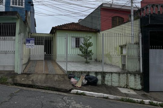 Fachada+Placa  de casa à venda com 1 quarto, 171m² em Jardim Nordeste, São Paulo